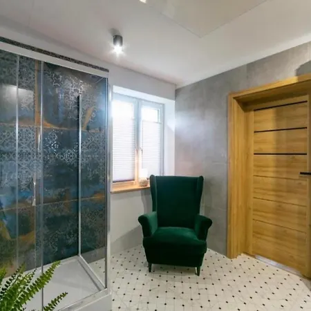 W Sercu Gor Z Ogrodem Lägenhet Wałbrzych