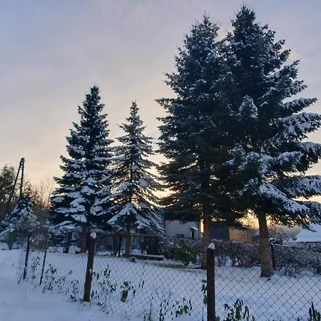 W Sercu Gor Z Ogrodem דירה *