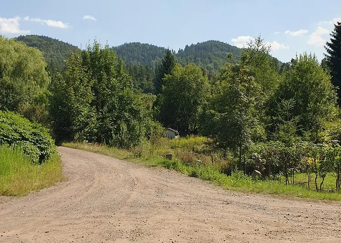 Apartamento W Sercu Gór Z Ogrodem Wałbrzych